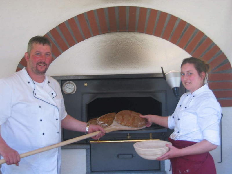 Flyer/Grafik zum Event: Sengzelten aus dem Holzbackofen am Do., 13.08.2015 von 17:30 bis 21:00 Uhr